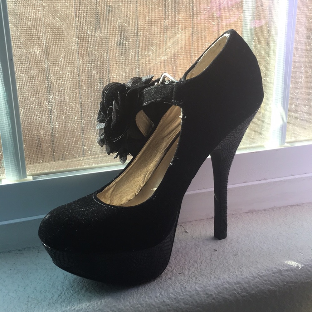 Black heels